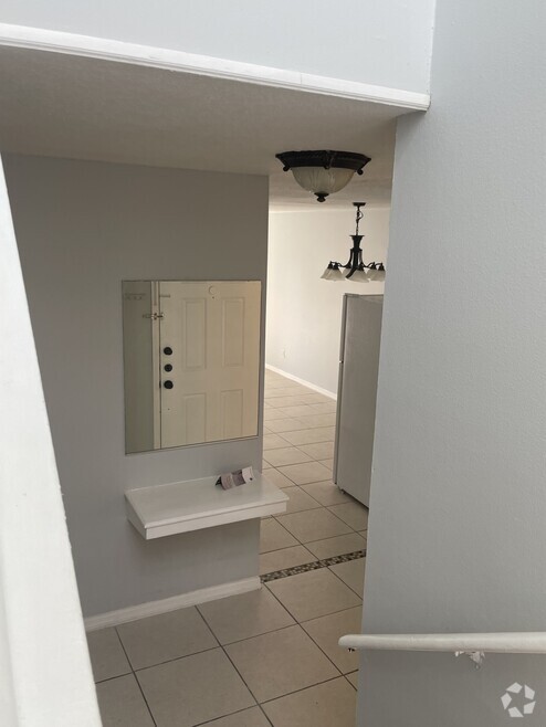 Building Photo - 2436 Summerfield Way