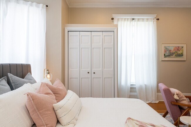 Building Photo - 23 Atlantic St