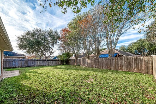 Building Photo - 3118 Watercastle Ct