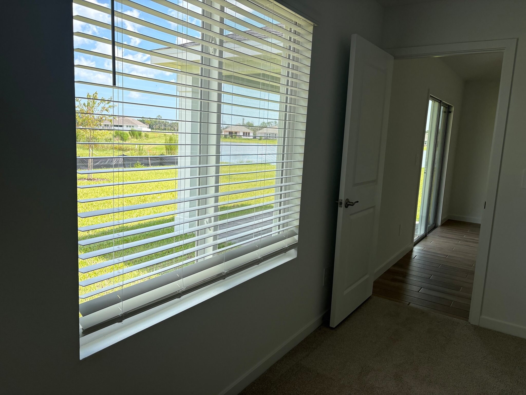 Building Photo - 74 Ararat Dr