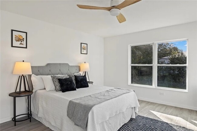 Building Photo - 8575 99th Ct