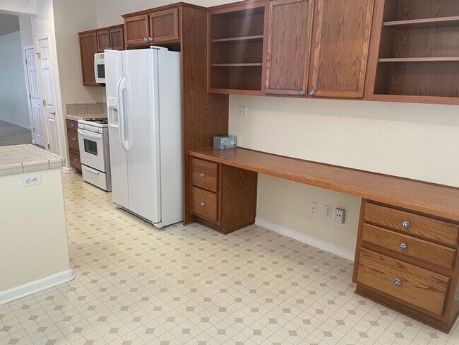 Building Photo - Reno Rental Finders - 1605 Cosenza Dr. Sparks, NV 89434