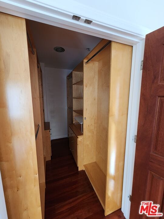 Building Photo - 10389 Almayo Ave