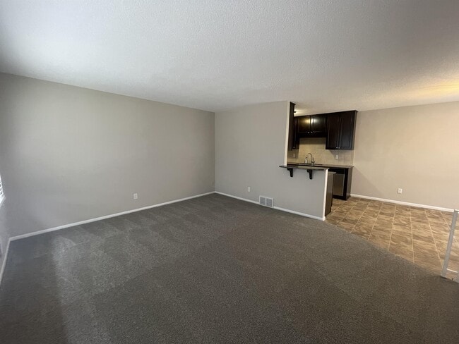 Building Photo - 7408 Minnetonka Blvd