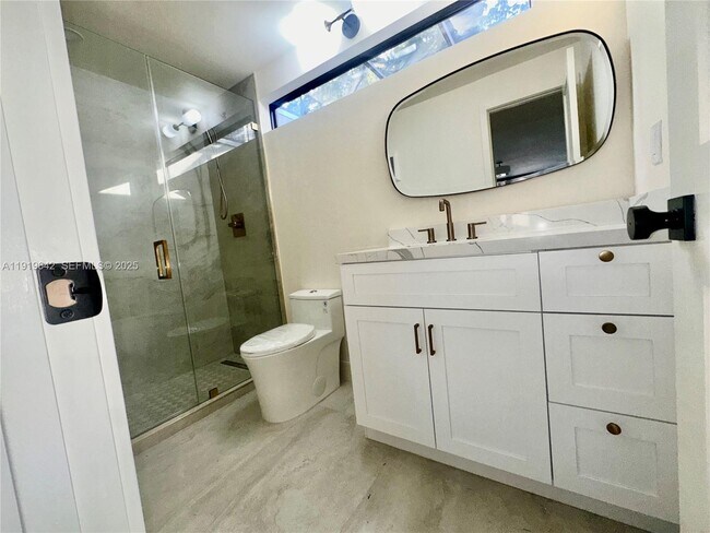 Building Photo - 11279 NW 15th Ct