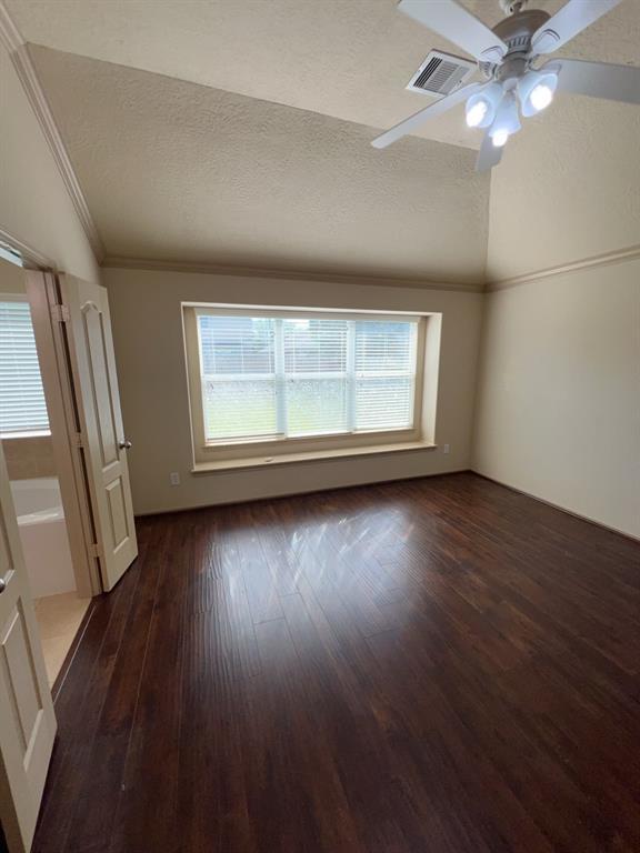 Building Photo - 5306 Jay Thrush Dr