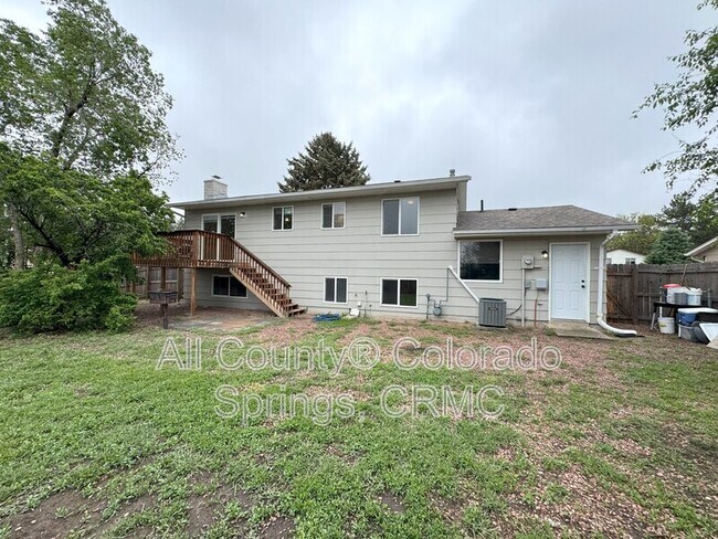 Building Photo - 1480 Hiawatha Dr