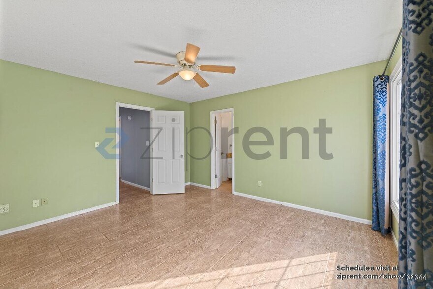 Building Photo - 2502 Foxworth Dr