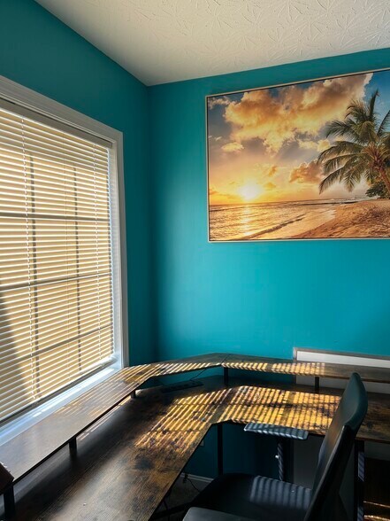 Building Photo - 2461 Aldermont Ct