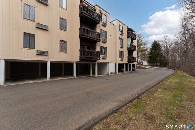 Building Photo - 175 Mill Pond Rd