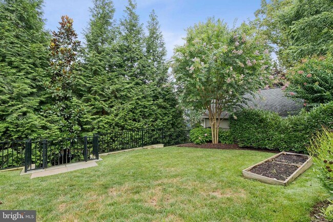 Building Photo - 5120 Wessling Ln