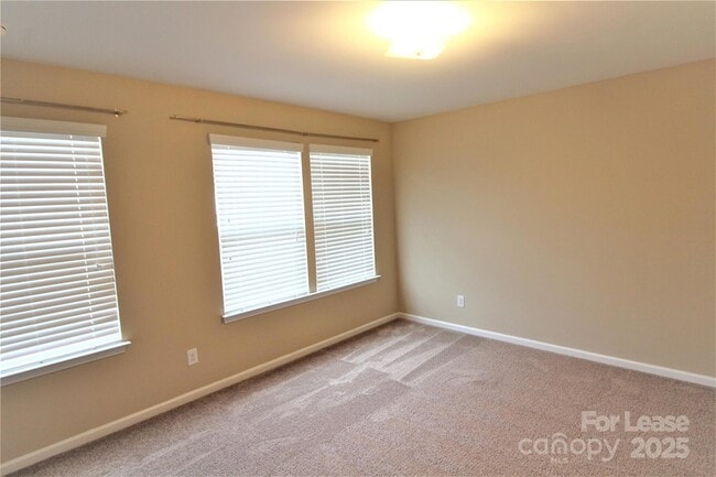 Building Photo - 12618 Ballyliffin Dr