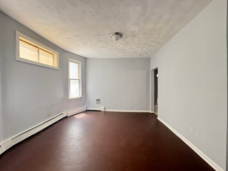 Building Photo - 97 Wilkinson Ave
