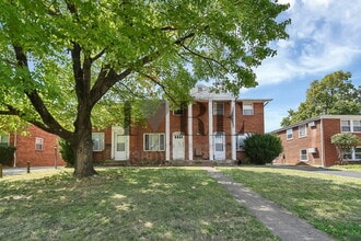 Building Photo - 1303 Barnett Rd