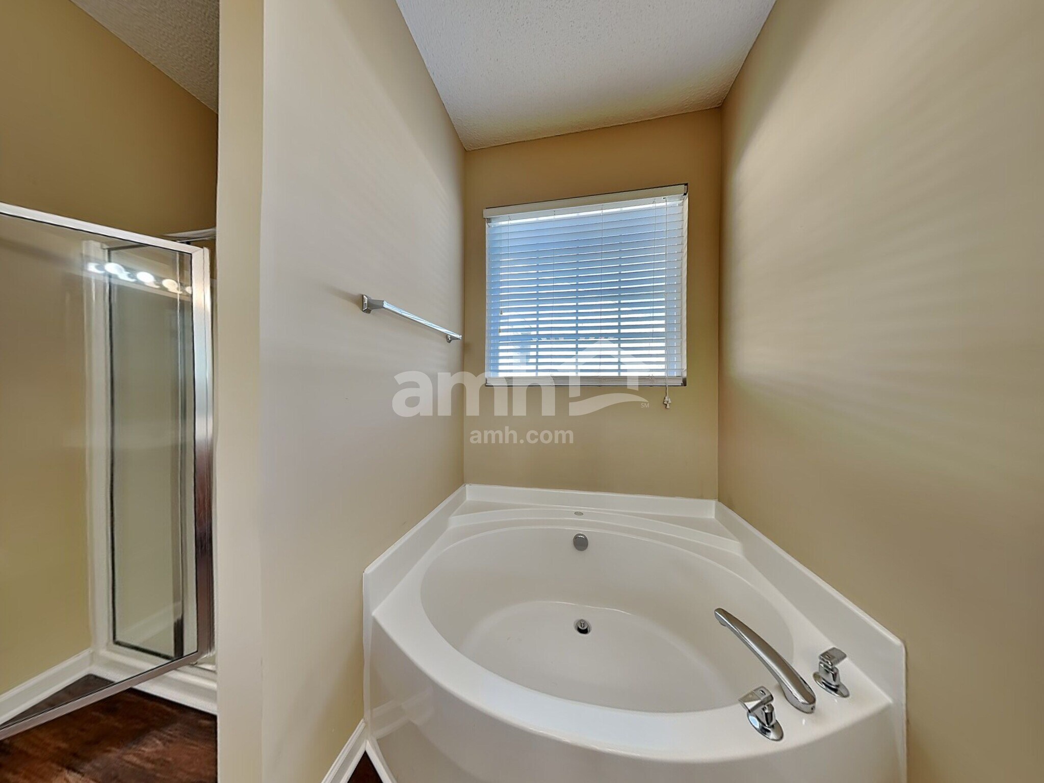 Building Photo - 6039 Willomere Cir