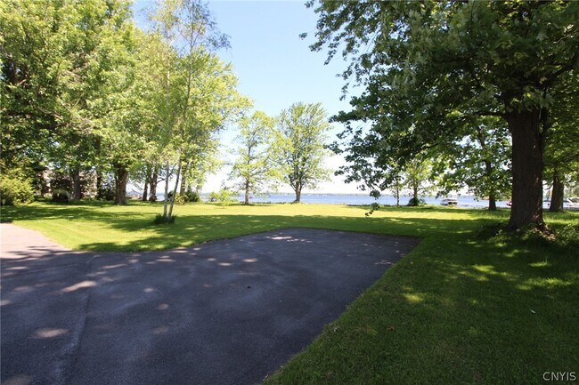 Building Photo - 6363 Muskrat Bay Rd