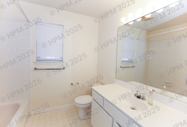 Building Photo - 4515 Empress Woods