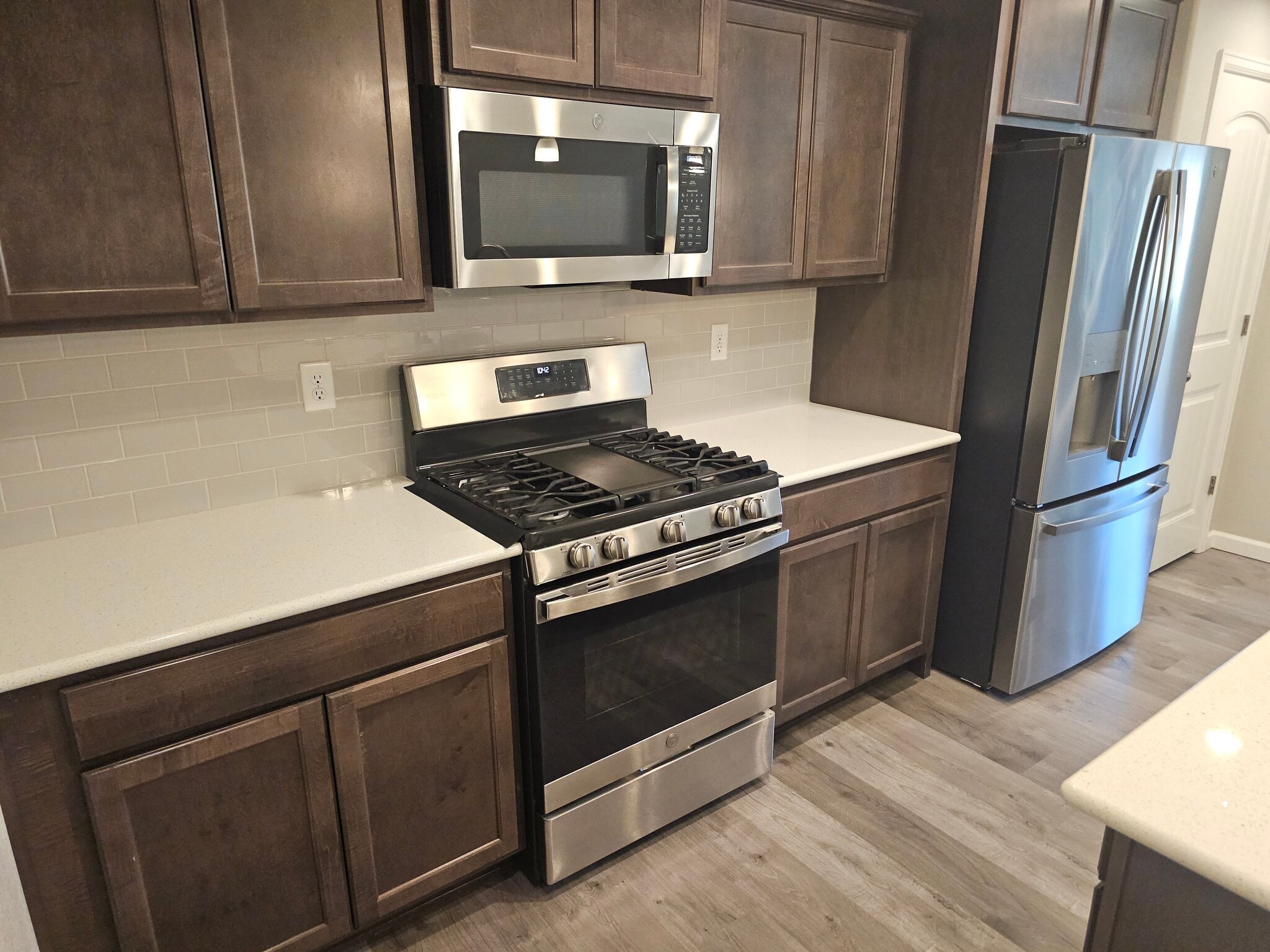 Building Photo - 1055 Petra Heights
