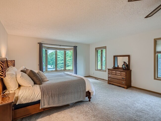 Building Photo - 8840 Morris Rd