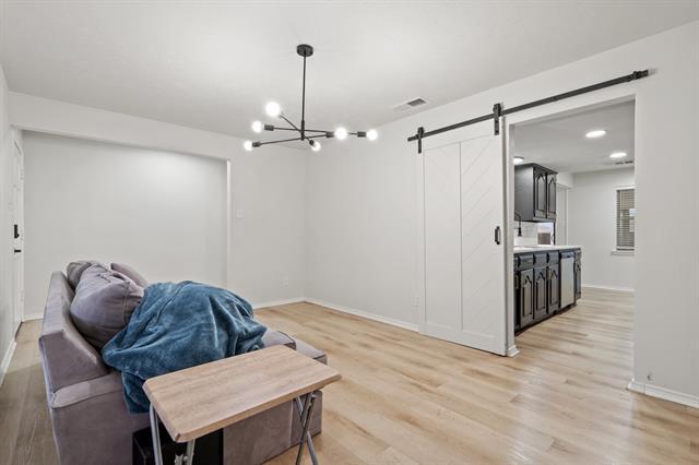 Building Photo - 514 Bow and Arrow Dr