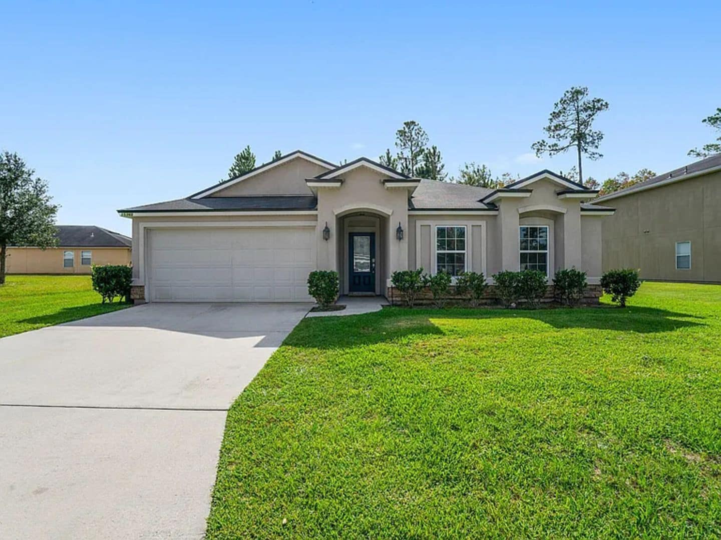 Building Photo - 15360 Spotted Stallion Trail