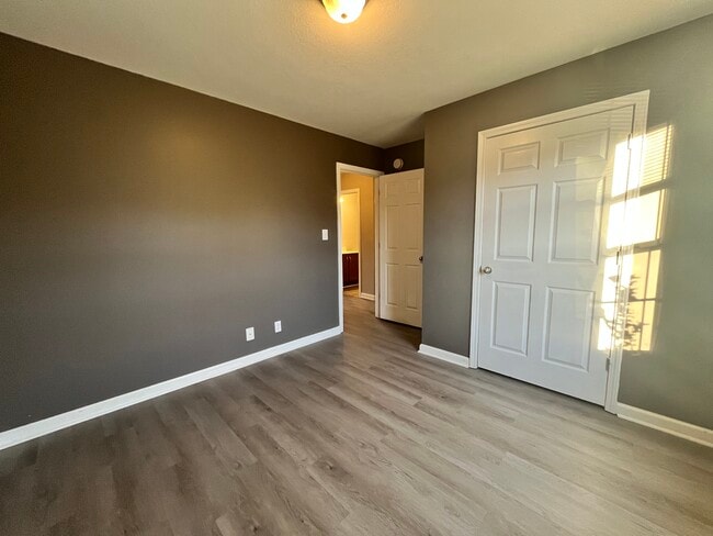 Building Photo - 1353 Francesca Drive