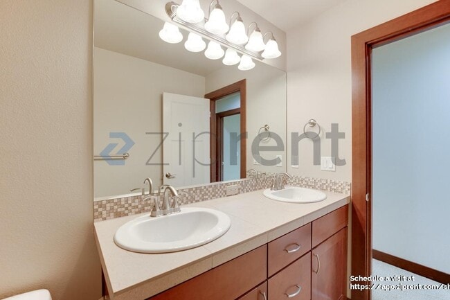 Building Photo - 1207 145th St SW