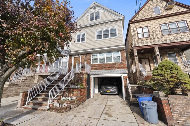 Primary Photo - 77 W 17th St