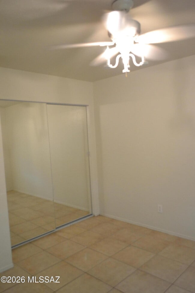 Building Photo - 3270 W Capistrano Rd