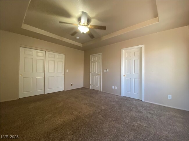 Building Photo - 3627 Water Song Dr