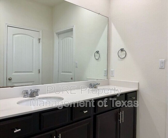 Building Photo - 5681 Porano Cir