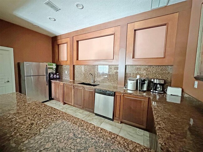 Building Photo - 5124 Conroy Rd