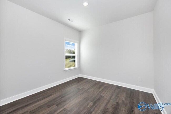 Building Photo - 23354 Worcester Ln