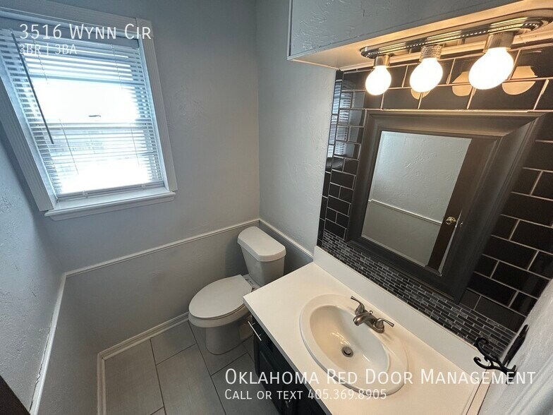 Building Photo - 3516 Wynn Cir