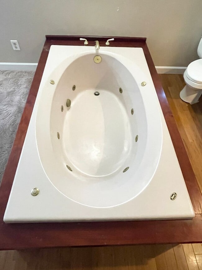 Building Photo - Large 4 Bd, 3 Bath House for Rent in North Pole!