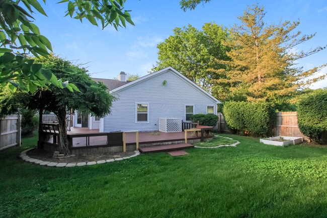 Building Photo - 3218 Vineyard Ct