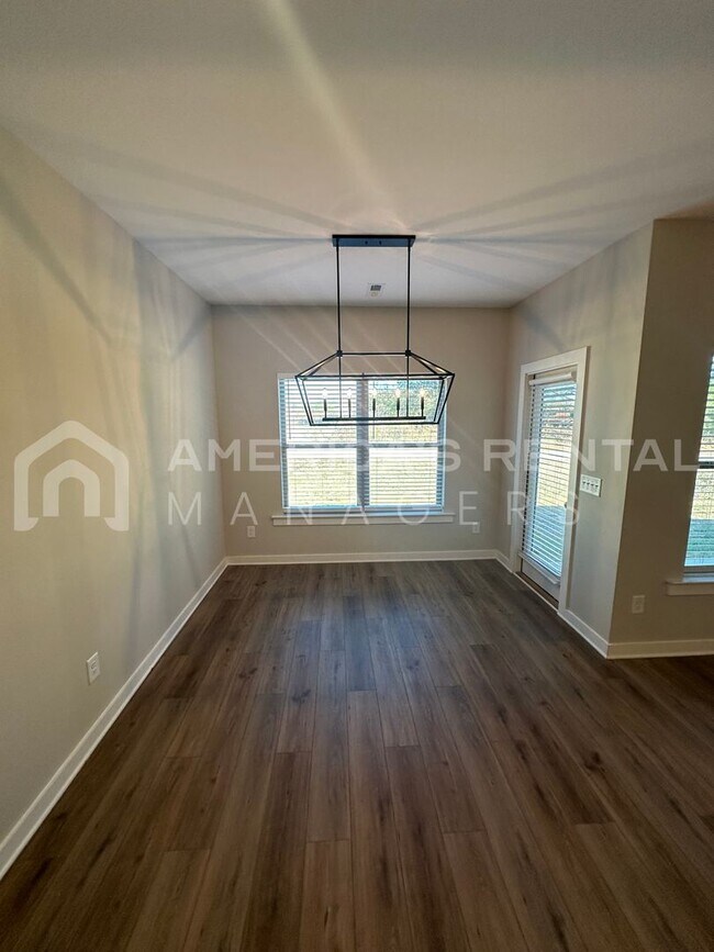 Building Photo - MOVE IN SPECIAL!! Home for Rent in Cullman, AL! Sign a 13 Month Lease by 6/15/26 to receive HALF-...
