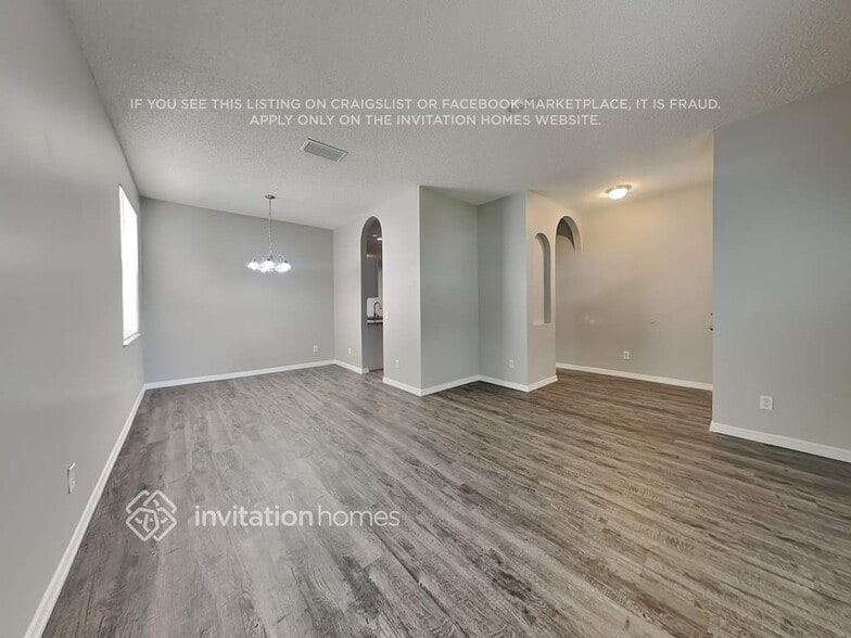 Building Photo - 10332 Goldenbrook Way