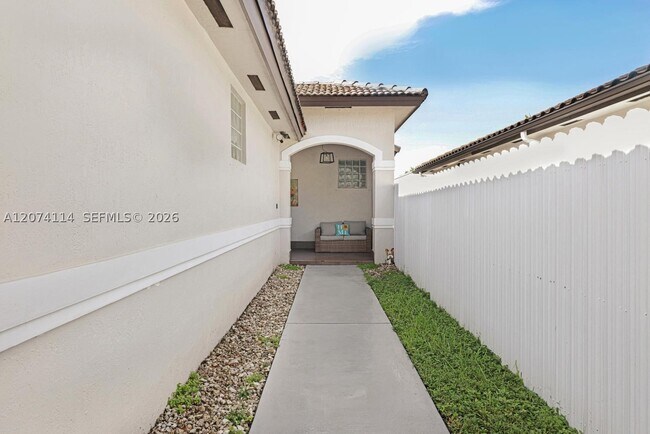 Building Photo - 16082 SW 68th Terrace
