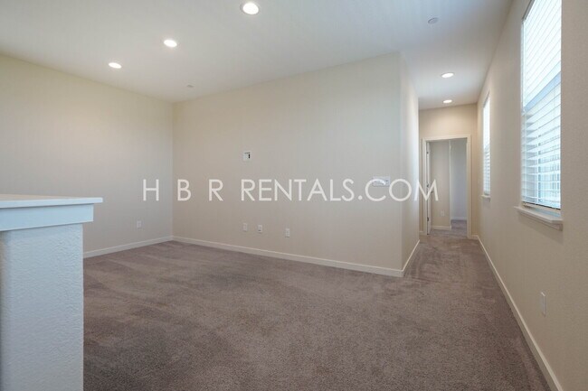 Building Photo - Modern 4-Bedroom Retreat in Mountain House...