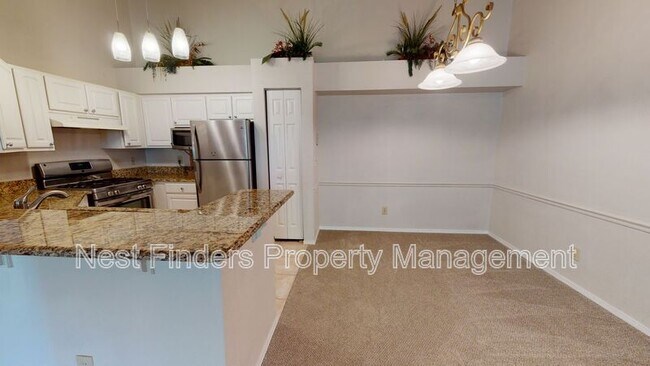 Building Photo - 13810 Sutton Park Dr N