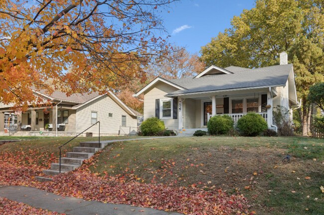 Building Photo - 7527 Madison Ave