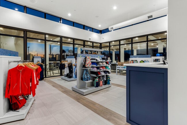 Building Photo - 16032 Lomond Hills Trail