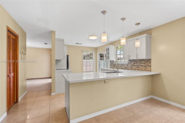 Building Photo - 15345 SW 63rd Ter