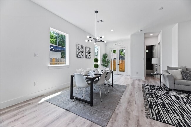 Building Photo - 7210 England St