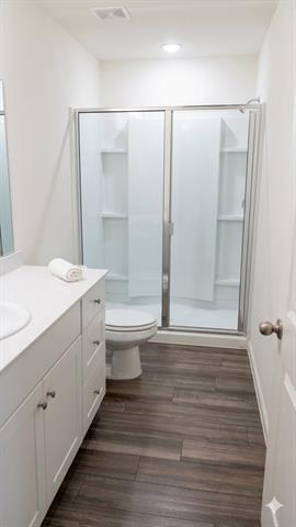 Building Photo - 611 Colgate Cir