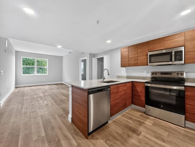 Building Photo - 4424 S Texas Ave