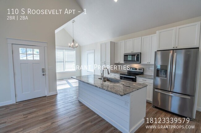 Building Photo - 110 S Roosevelt St