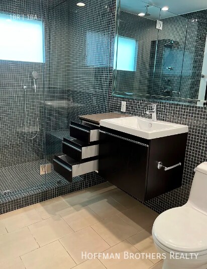 Building Photo - 9100 Whitworth Dr