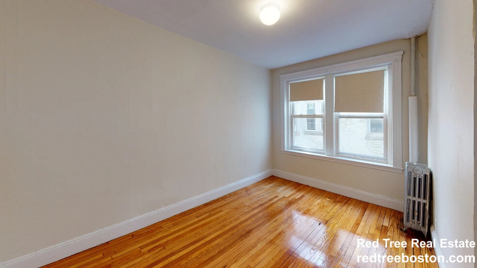 Building Photo - 119 Sutherland Rd